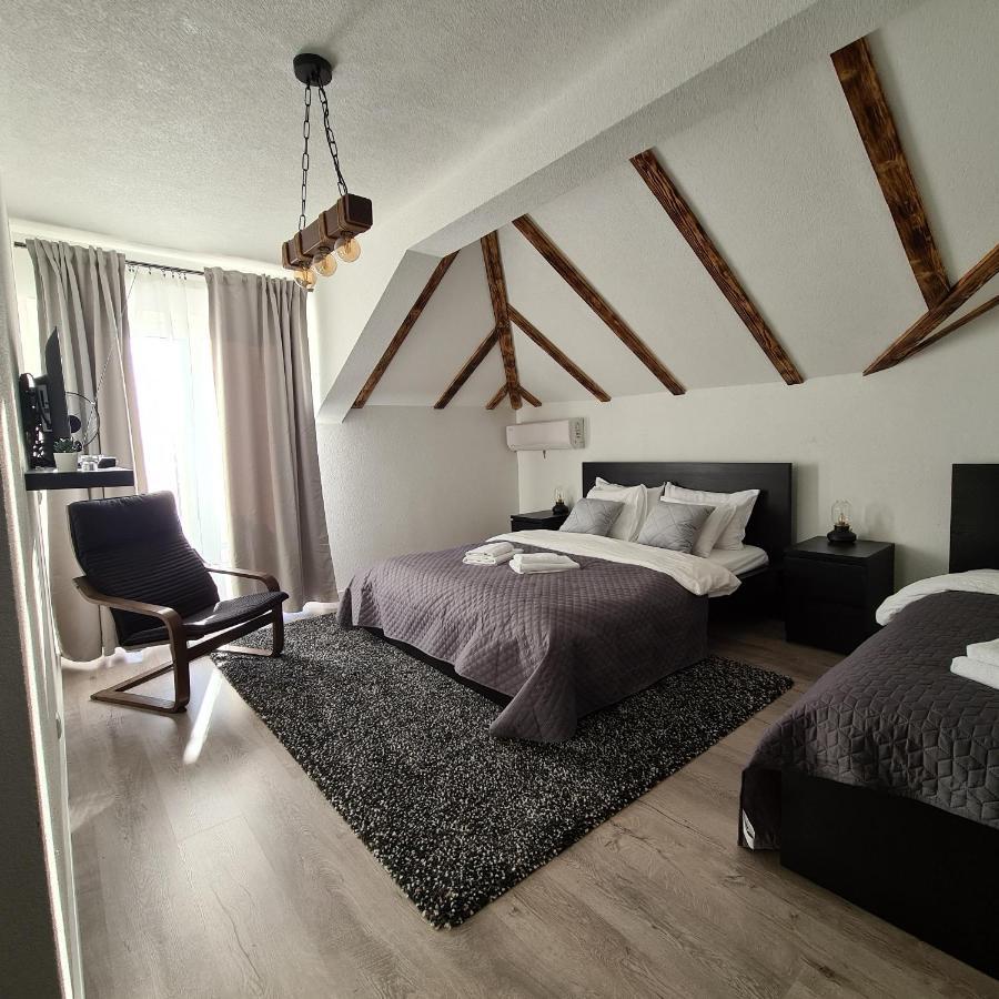 Kuca Za Odmor-Zelena Oaza Hotel Golubac Exterior photo